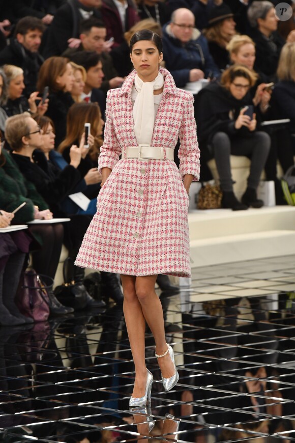 Défilé de mode "Chanel", collection Haute-Couture printemps-été 2017 au Grand Palais à Paris. Le 24 janvier 2017.