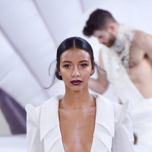 Défilé On Aura Tout Vu, collection Couture printemps-été 2017 à l'Hôtel de Ville de Paris. Le 23 janvier 2017.