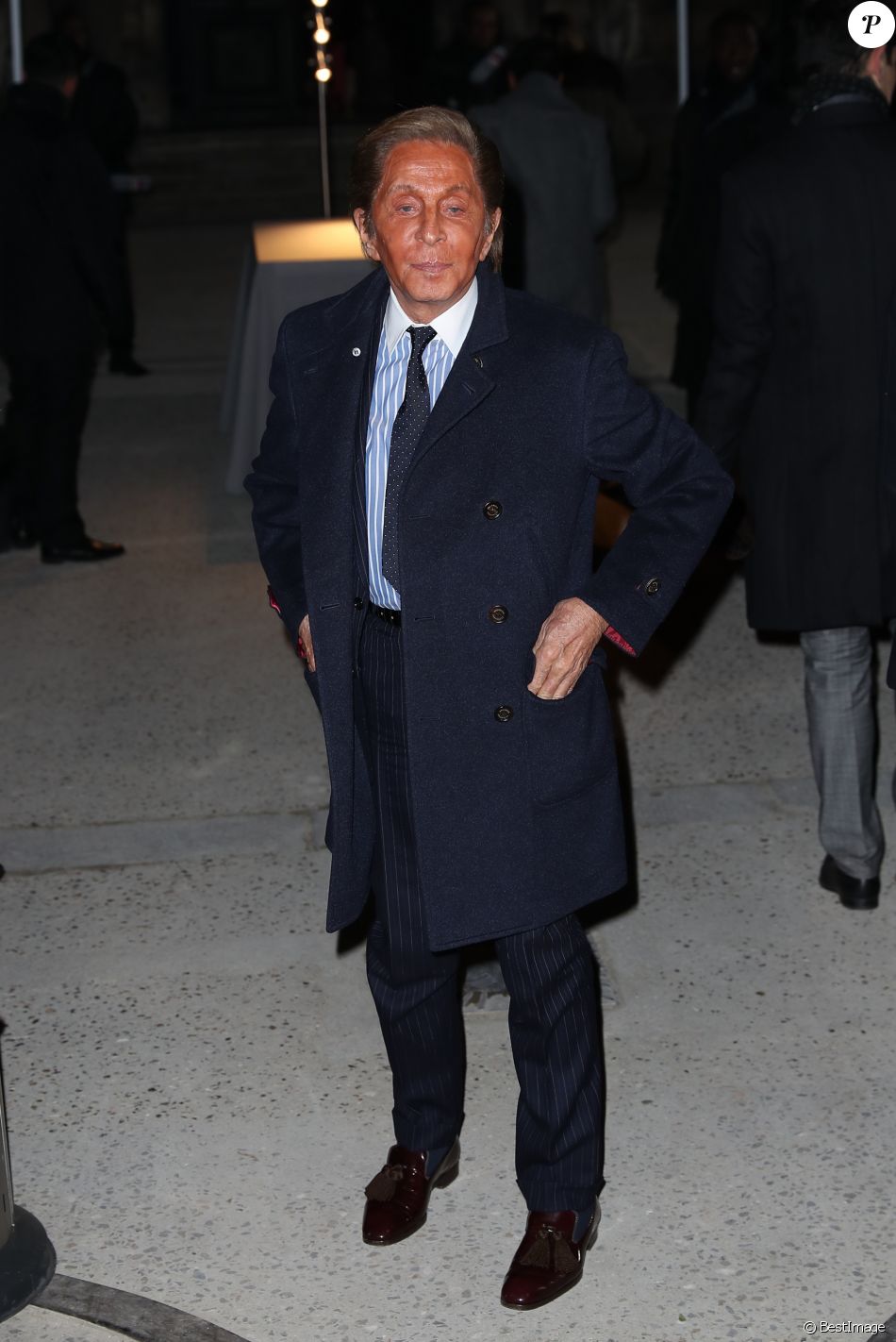 valentino garavani pas cher