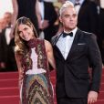 Robbie Williams et sa femme Ayda Field - Montée des marches du film "The Sea of Trees" (La Forêt des Songes) lors du 68e Festival International du Film de Cannes le 16 mai 2015.