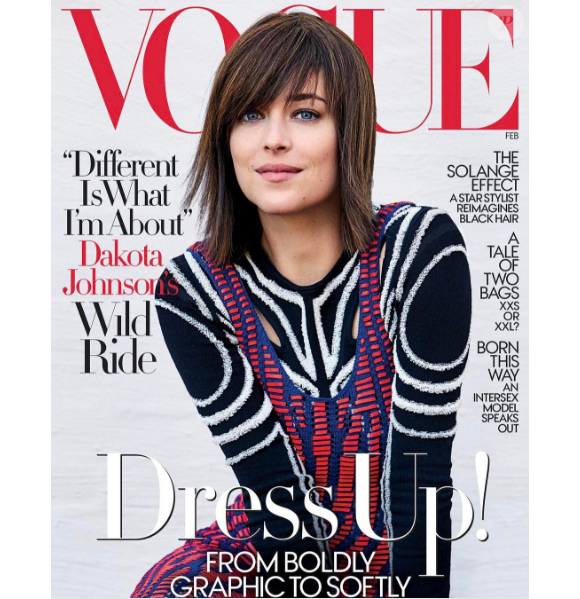 Dakota Johnson en couverture de Vogue.