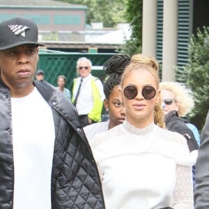 Beyonce et son mari Jay Z quittent Wimbledon après la finale femme remportée par Serera Williams à Londres le 9 juillet 2016.