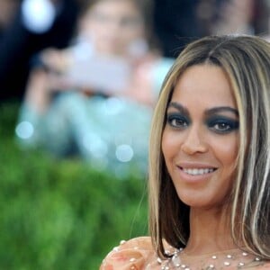 Beyoncé Knowles à la Soirée Costume Institute Benefit Gala 2016 (Met Ball) sur le thème de "Manus x Machina" au Metropolitan Museum of Art à New York, le 2 mai 2016.