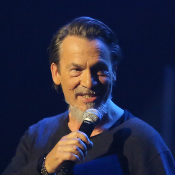 Florent Pagny - 21ème édition des Talents France Bleu en direct des Folies Bergère à Paris le 3 novembre 2016. © CVS/Bestimage