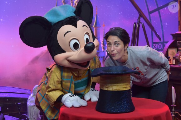 Alessandra Sublet - People au lancement du nouveau spectacle "Mickey et le magicien" au Parc Disneyland Paris. Le 2 juillet 2016 © Giancarlo Gorassini / Bestimage