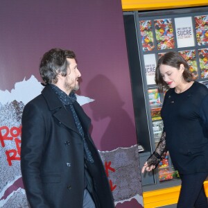 Guillaume Canet et sa compagne Marion Cotillard enceinte - Avant-première du film "Rock'n Roll" au Pathé Beaugrenelle à Paris le 13 février 2017. © Coadic Guirec / Bestimage