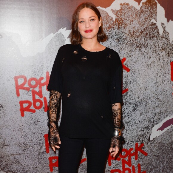 Marion Cotillard enceinte - Avant-première du film "Rock'n Roll" au Pathé Beaugrenelle à Paris le 13 février 2017. © Coadic Guirec / Bestimage
