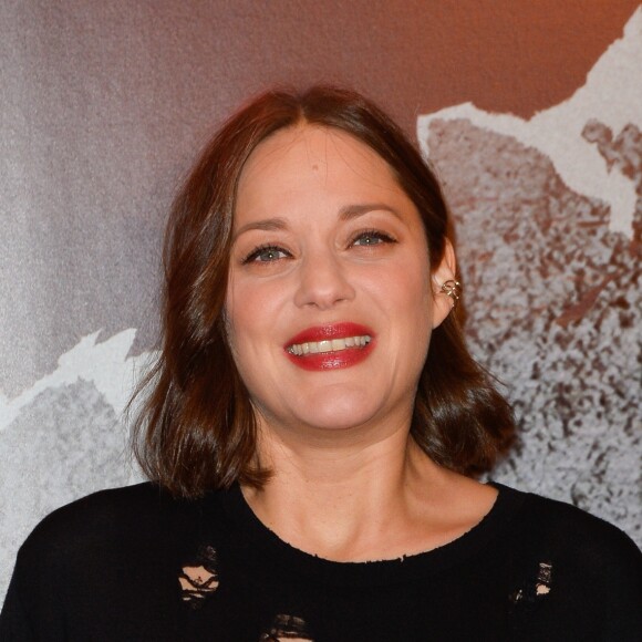 Marion Cotillard enceinte - Avant-première du film "Rock'n Roll" au Pathé Beaugrenelle à Paris le 13 février 2017. © Coadic Guirec / Bestimage