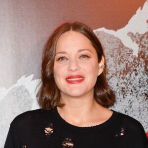 Marion Cotillard enceinte - Avant-première du film "Rock'n Roll" au Pathé Beaugrenelle à Paris le 13 février 2017. © Coadic Guirec / Bestimage