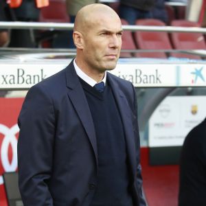 Zinedine Zidane - Football : Le Real Madrid de Cristiano Ronaldo fait match nul 1-1 contre le FC Barcelone le 3 décembre 2016.
