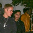 Justin Bieber quitte le restaurant Serafina, avec du sang sur les doigts, le 11 février 2017 à Los Angeles