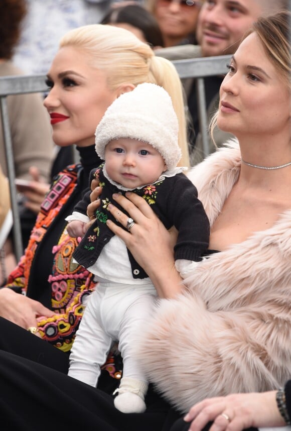 Gwen Stefani avec Behati Prinsloo et sa fille Dusty Rose Levine - Adam Levine reçoit son étoile sur le Walk of Fame à Hollywood, le 10 février 2017 © Chris Delmas/Bestimage