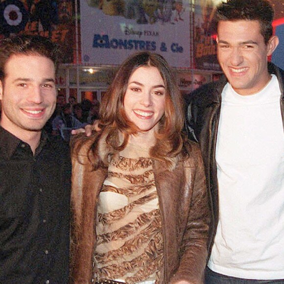 "JEAN PASCAL" MARIO JENIFER DE LA STAR ACADEMY ET OLIVIA RUIZ OUVERTURE DE LA NOUVELLE ATTRACTION DE "DISNEYLAND PARIS" "WALT DISNEY STUDIOS" "PLAN AMERICAIN"16/03/2002 - 