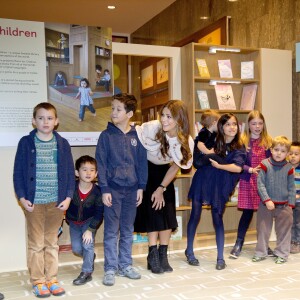 La princesse Madeleine inaugurait le 14 février 2017 au Southbank Centre à Londres Room for the Children, une bibliothèque qui propose des ouvrages jeunesse venus des pays scandinaves pour inciter les petits à lire et à s'exprimer.
