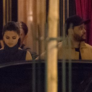 Selena Gomez et The Weeknd quittent l'hôtel la Réserve à Paris le 27 février 2017. 