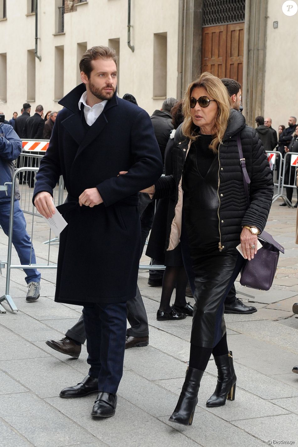 Tomato Trussardi et sa belle-mère Maria Luisa Trussardi - Cérémonie  religieuse en l'honneur de Franca Sozzani (rédactrice en chef de Vogue  Italie décédée le 22 - Purepeople