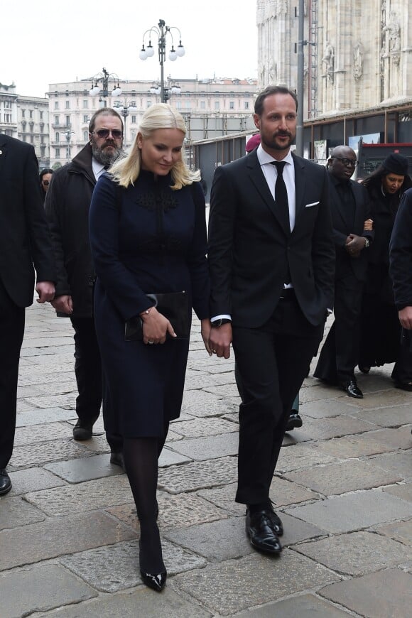 La princesse Mette-Marit de Norvège et son mari le prince Haakon de Norvège - Cérémonie religieuse en l'honneur de Franca Sozzani (rédactrice en chef de Vogue Italie décédée le 22 décembre 2016) à Milan, le 27 février 2017
