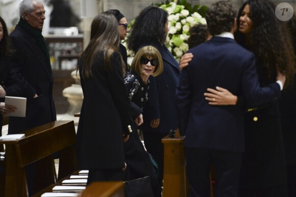 Bee Shaffer, sa mère Anna Wintour, Francesco Carrozzini (fils de Franca Sozzani), Afef Jnifen - Intérieur - Cérémonie religieuse en l'honneur de Franca Sozzani (rédactrice en chef de Vogue Italie décédée le 22 décembre 2016) à Milan, le 27 février 2017.