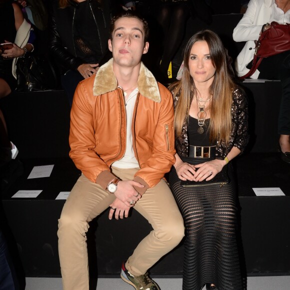 Louis Sarkozy et sa compagne Capucine Anav - Soirée de la 9ème édition du "Etam Live Show" (Etam Lingerie) lors de la fashion week à Paris, le 27 septembre 2016.  © Rachid Bellak/Bestimage