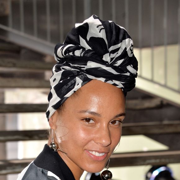 Alicia Keys - Défilé de mode prêt-à-porter automne-hiver 2017/2018 "Rick Owens" au Palais de Tokyo. Paris, le 2 mars 2017. © CVS/Veeren/Bestimage