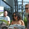 Exclusif - L'actrice Vanessa Hudgens et son compagnon Austin Butler sortent déjeuner à West Hollywood le 09 juillet 2015.