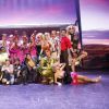 Semi-exclusif - La troupe de la comédie musicale "Priscilla Folle du Désert" pose sur la scène du Casino de Paris le 4 mars 2017. © Marc Ausset-Lacroix/Bestimage