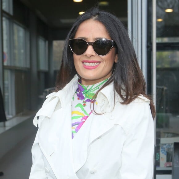 Salma Hayek - Défilé Balenciaga (collection automne-hiver 2017) à l'Espace Champerret. Paris, le 5 mars 2017. © CVS/Veeren/Bestimage