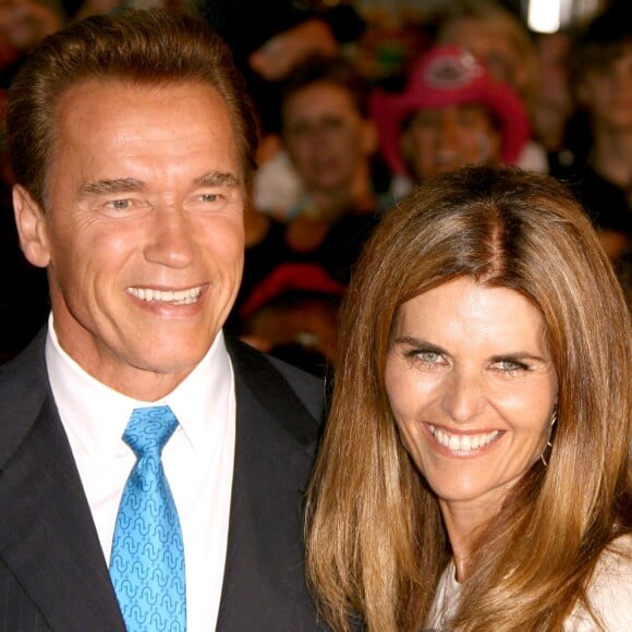 Arnold Schwarzenegger et Maria Shriver à la première du film "Pirates des Caraïbes 2" à Anaheim le 24 juin 2006