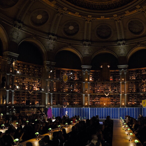 Défilé de mode "Fenty Puma by Rihanna" à la Bibliothèque Nationale à Paris, le 6 mars 2017.