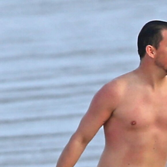 Channing Tatum et sa femme Jenna Dewan s'amusent sur la plage à Hawaï, le 16 février 2017