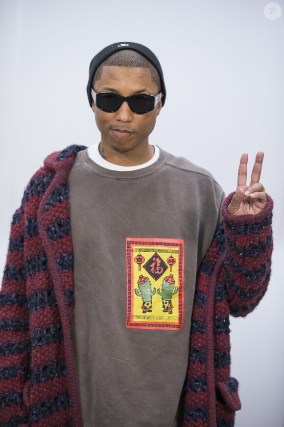 Pharrell Williams lors du photocall au défilé de mode "Chanel" collection prêt-à-porter Automne-Hiver 2017/2018 au Grand Palais à Paris, France, le 7 mars 2017. © Olivier Borde/Bestimage