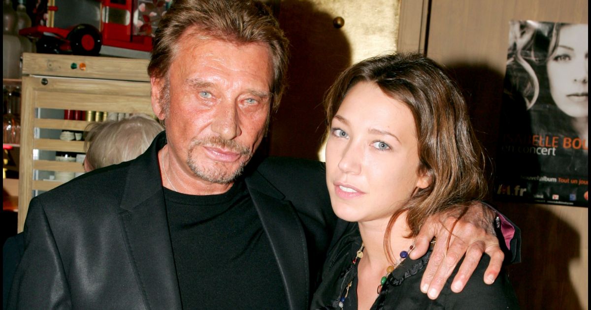 Exclusif Johnny Hallyday Et Laura Smet à La Prjectiopn En Avant Première Du 40e épisode Du 