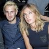 Hopper Penn et sa compagne Uma von Wittkamp - People au défilé Dior Prêt-à-Porter Homme Printemps-Eté 2017 au Tennis Club de Paris, le 25 juin 2016.