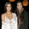 Kim Kardashian et sa mère Kris Jenner au défilé de mode "Givenchy", collection prêt-à-porter Printemps-Eté 2017 lors de la Fashion Week de Paris, France, le 2 October 2016.