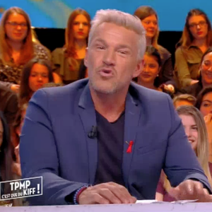 Benjamin Castaldi a eu une relation amoureuse avec un de ses professeurs. Confidence réalisée dans "Touche pas à mon poste" sur C8. Le 24 mars 2017.