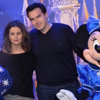 Faustine Bollaert et Maxime Chattam : In love face à Teri Hatcher à Disneyland