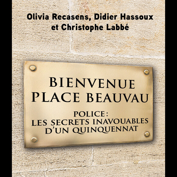 Couverture du livre Bienvenue Place Beauvau paru le 23 mars 2017