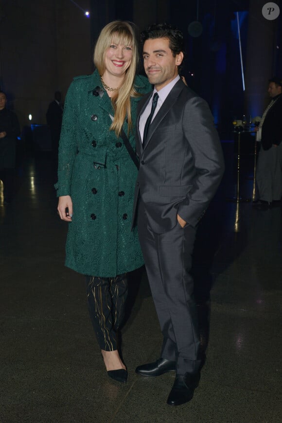 Oscar Isaac et sa compagne Elvira Lind à l'after party de la première de Star Wars: The Force awakens à Odeon Leicester Square à Londres, le 16 décembre 2015
