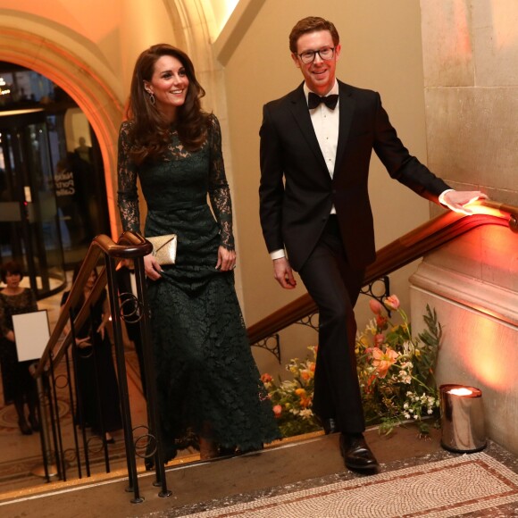 Nicholas Cullinan - Catherine Kate Middleton, duchesse de Cambridge assiste à l'exposition de Gillian Wearing à Londres le 28 mars 2017.