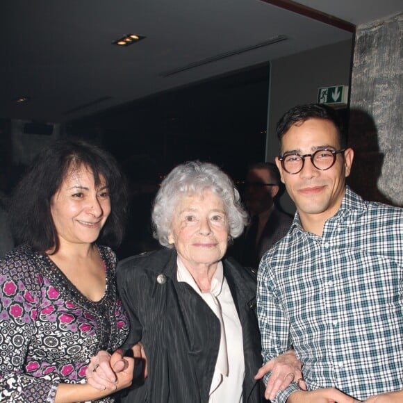 Exclusif - Zorah Boulay (mère de Steevy), Claude Sarraute, Steevy Boulay dans le bar restaurant le "Who's" dans le Marais à Paris le 19 février 2014