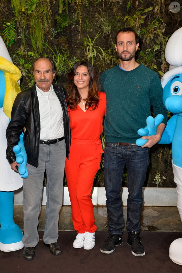 Gérard Hernandez, Laëtitia Milot et Arié Elmaleh au photocall du film "Les Schtroumpfs, le village perdu" au Pershing Hall à Paris le 27 mars 2017. © Guirec Coadic / Bestimage