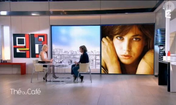 Jane Birkin était l'invitée de Catherine Ceylac dans l'émission Thé ou Café du 1er avril 2017 sur France 2.