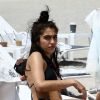 Lourdes Leon lors d'une journée à la plage à Miami avec ses amis le 10 avril 2017