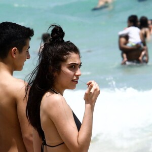 Lourdes Leon lors d'une journée à la plage à Miami avec ses amis le 10 avril 2017