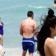 Lourdes Leon lors d'une journée à la plage à Miami avec ses amis le 10 avril 2017