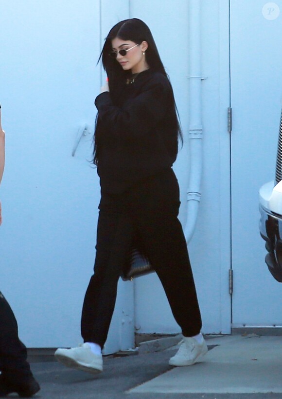 Kylie Jenner à la sortie d'un studio d’enregistrement à Calabasas, le 3 avril 2017