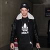Louis Tomlinson arrive à l'aéroport de Los Angeles (LAX), le 27 Janvier 2017.