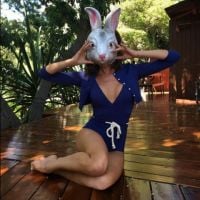 Victoria Beckham : Sexy en maillot pour fêter ses 43 ans !