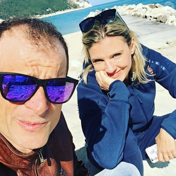 Michele Scarponi et sa compagne Anna Tommasi, photo Instagram du 2 mars 2017 à Sirolo. Le coureur cycliste italien de l'équipe Astana a été tué samedi 22 avril 2017 par un camion lors d'une sortie d'entraînement près de chez lui dans la province d'Ancône.