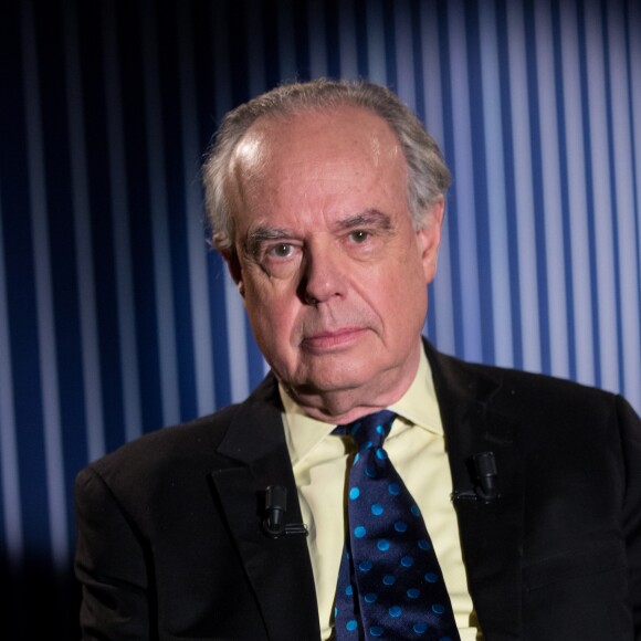 Exclusif - Frédéric Mitterrand - Enregistrement de l'émission "Le Divan" avec Roselyne Bachelot-Narquin en invitée et présentée par Marc-Olivier Fogiel. Le 13 janvier 2017. L'émission sera diffusée sur France 3 le 24 janvier 2017 © Cyril Moreau / Bestimage